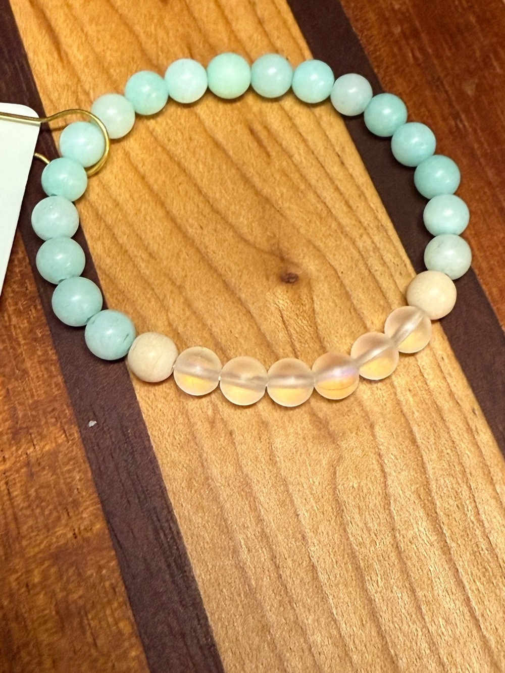 Ocean Blue Teal Beaded Stretch Women’s Bracelet with Irredentist Colors